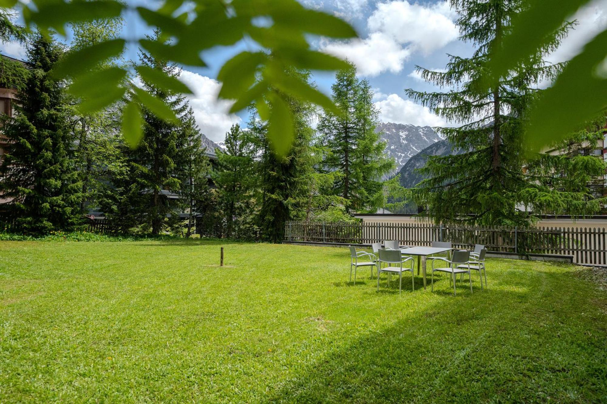 Haus Padrun 8 By Arosa Vacations Apartment Exterior foto